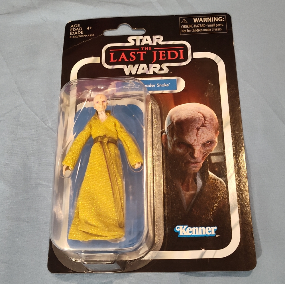 NWT! Star Wars Last Jedi KENNER Figure (Came Detached)